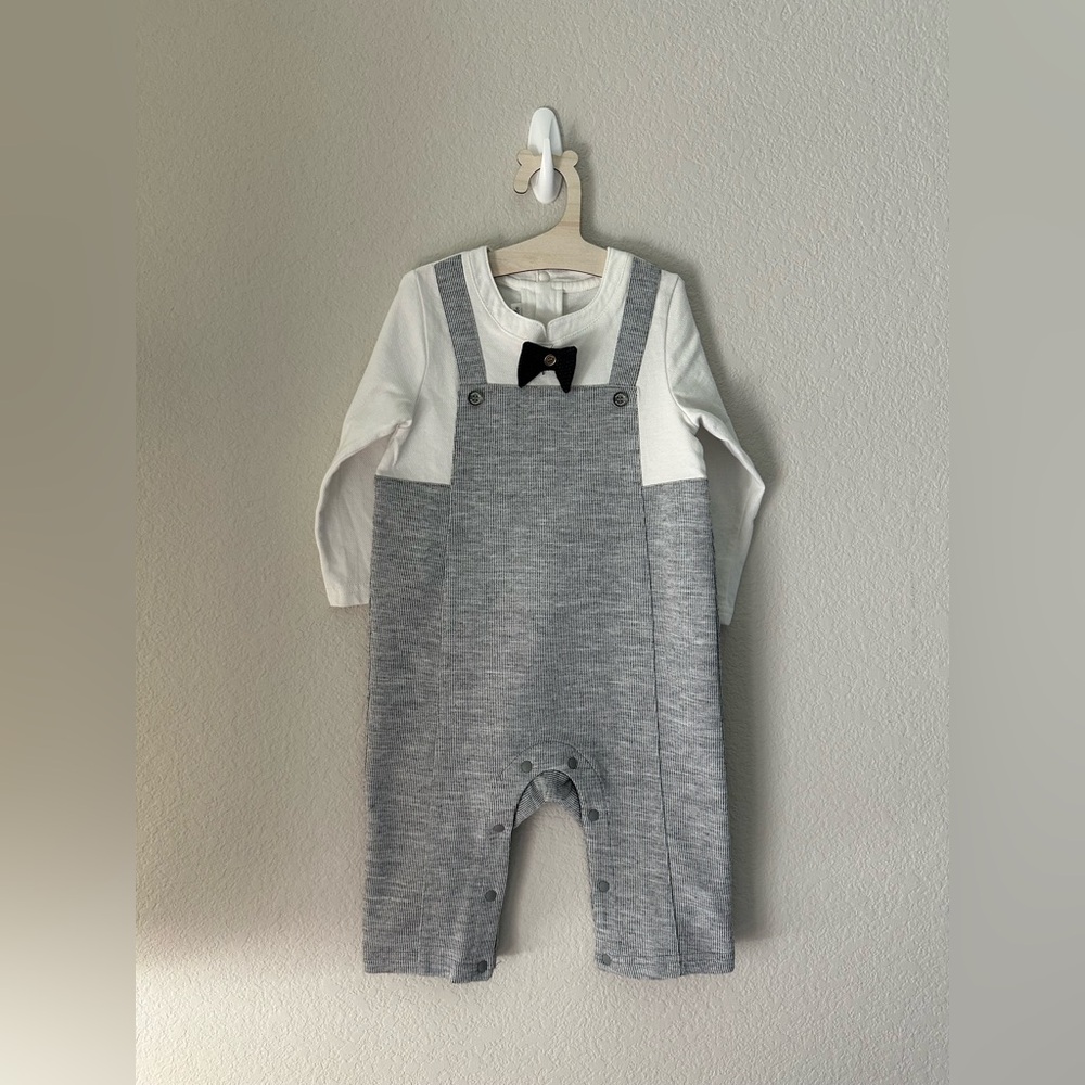 NEW Agabang bow-tie bodysuit 18 months